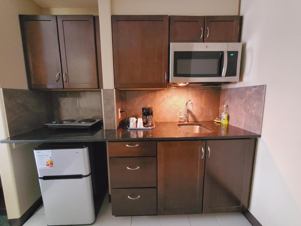 Royal Lodge Edmonton Kültér fotó