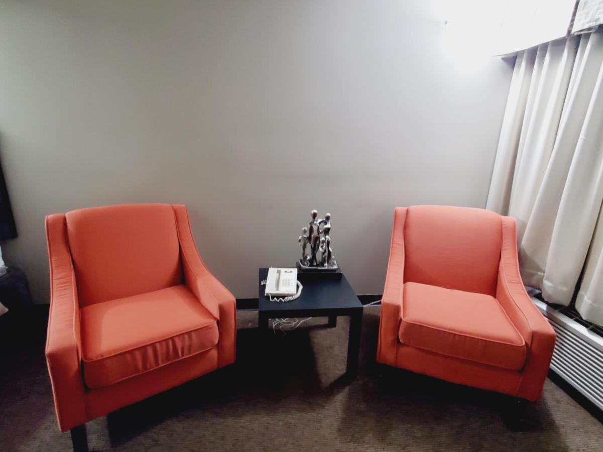 Royal Lodge Edmonton Kültér fotó