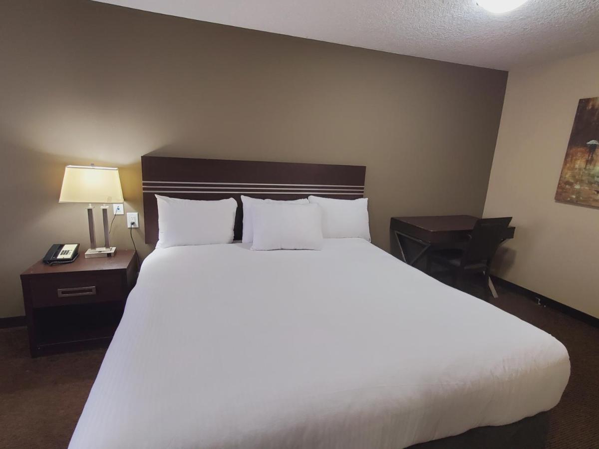 Royal Lodge Edmonton Kültér fotó
