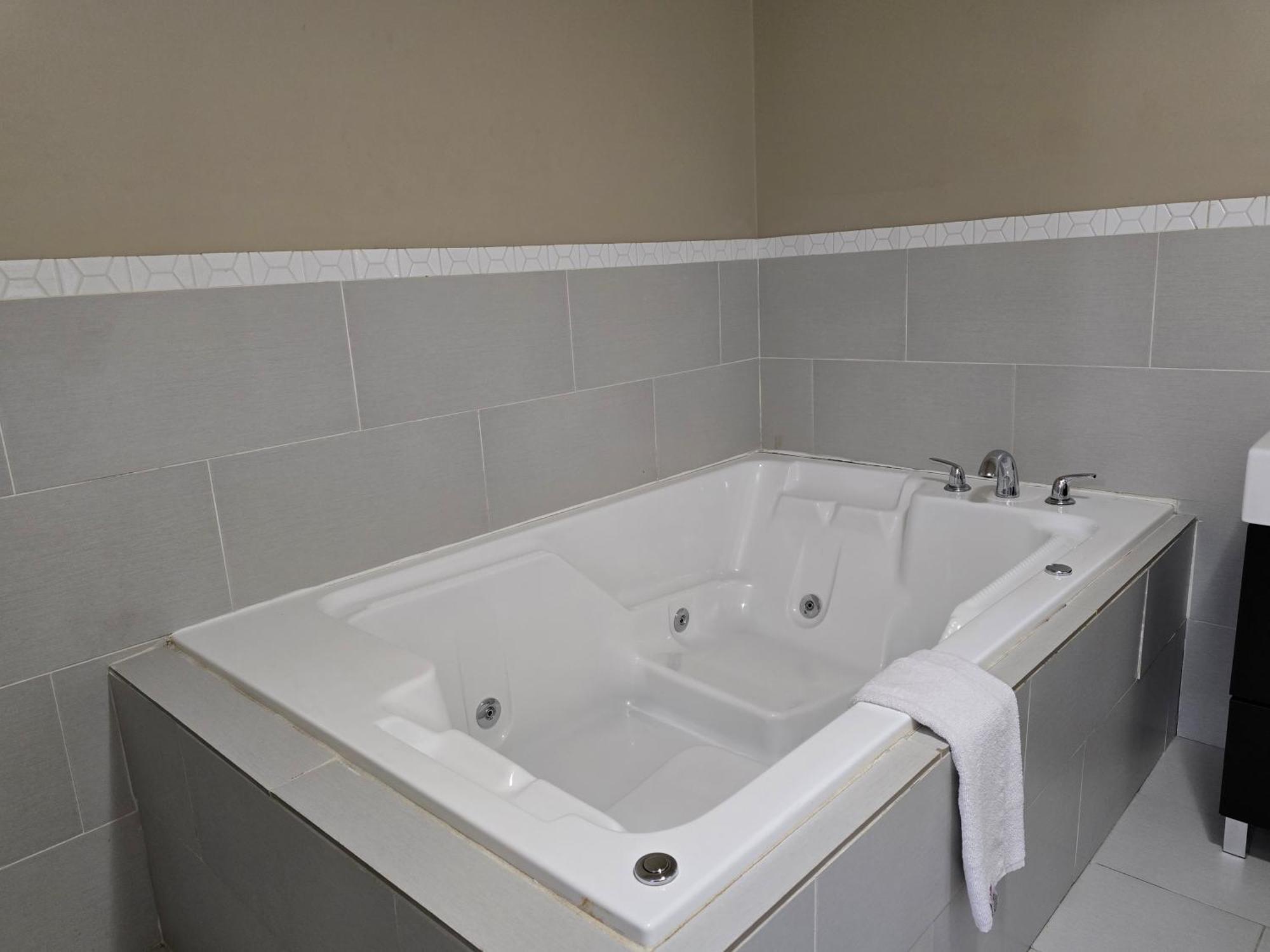 Royal Lodge Edmonton Kültér fotó